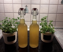 Holunderblüten-Minze-Melisse-Ingwersirup