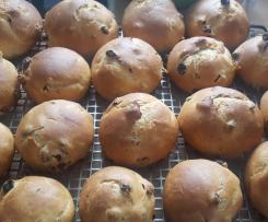 Vegan Rosinen-Brötchen