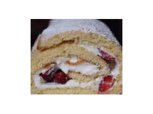 Erdbeer-Quark-Biskuitrolle super Schnell