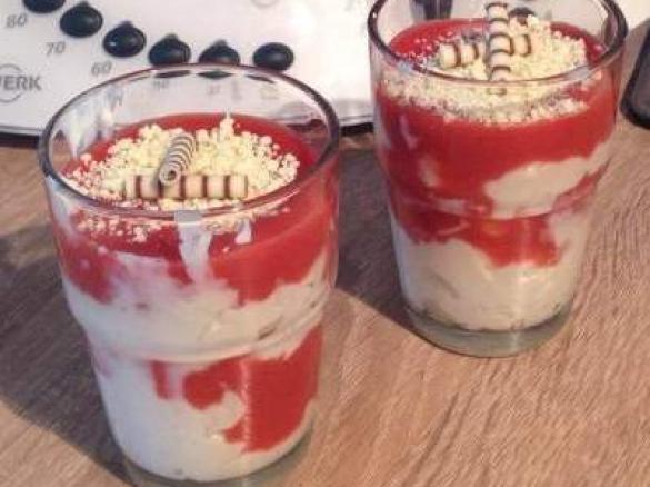 Festtags-Dessert (Spaghetti-Art)