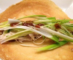 Hähnchen mit Hoisin im Crepé