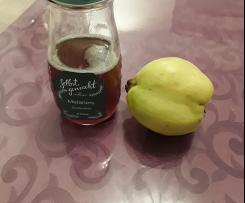 Quittenlikör mit Rum