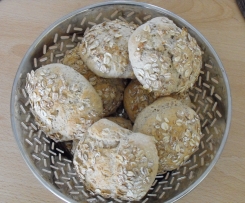 Variation von Körnerbrötchen mit Dinkel ... ohne Gehzeit, in den kalten Ofen