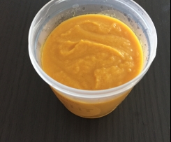 Wildlachs-Kürbis-Brei