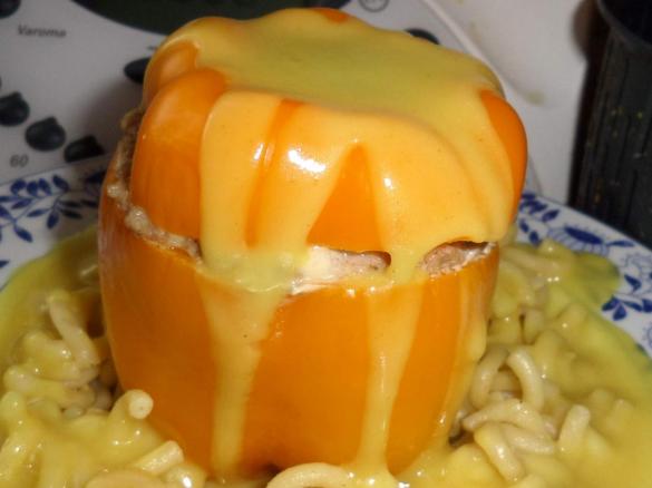 Paprikaschoten mit Pute 