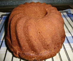 Bananenkuchen mit Nüssen
