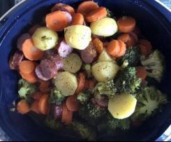 Kartoffel-Gemüse-Eintopf mit Mettenden