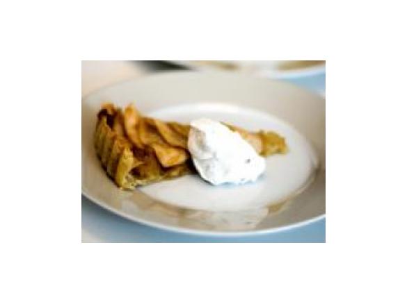 frische, blumige Apfeltarte zum Angeben