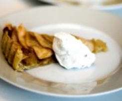 frische, blumige Apfeltarte zum Angeben