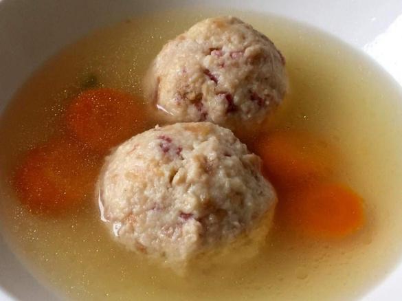 Südtiroler Speckknödel