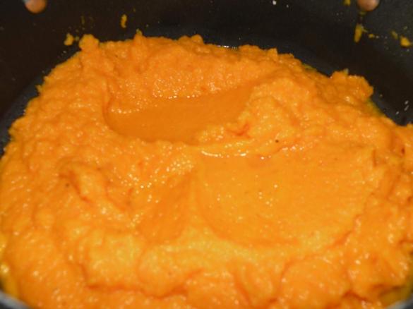 Süßkartoffel-Karotten-Püree