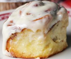 Amerikanische Cinnamon Rolls