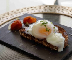 Langsam Pochiertes Ei