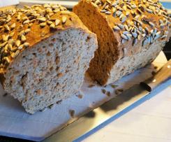 Karotten-Sonnenblumen-Brot