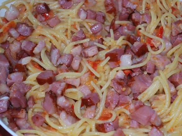 Spaghetti mit Chilly Speck Sosse