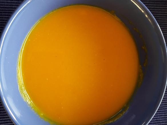 Kürbis-Möhren-Suppe