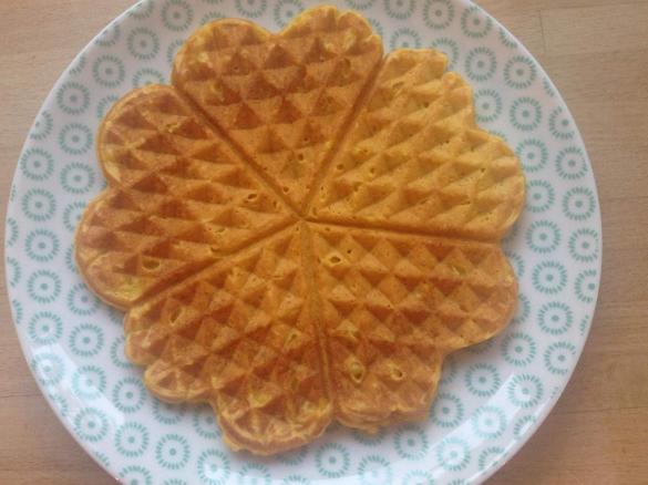Kamut Kürbis Waffeln - goldgelb, gesund und lecker!