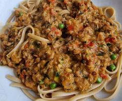 Thunfisch-Paprika-Zucchini Pasta