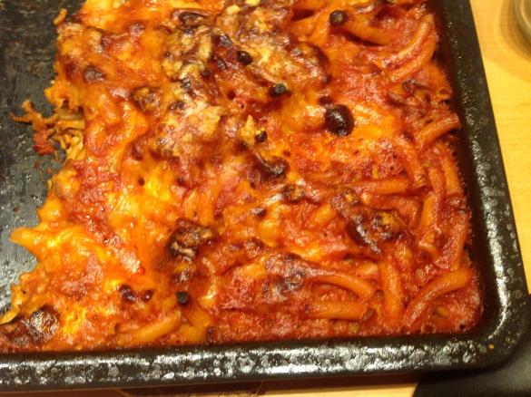 Nudel- Hackfleisch Ofenauflauf alla Mamma