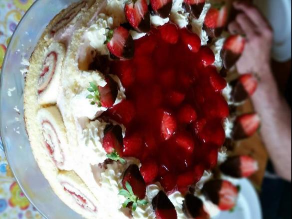 Erdbeer-Schmand-Torte