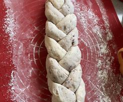 Glutenfreier  Hefezopf