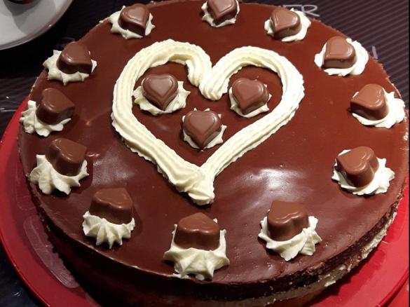 Milka-Herzen-Torte