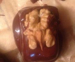 Marzipan-Nougat Pralinen mit Walnüssen