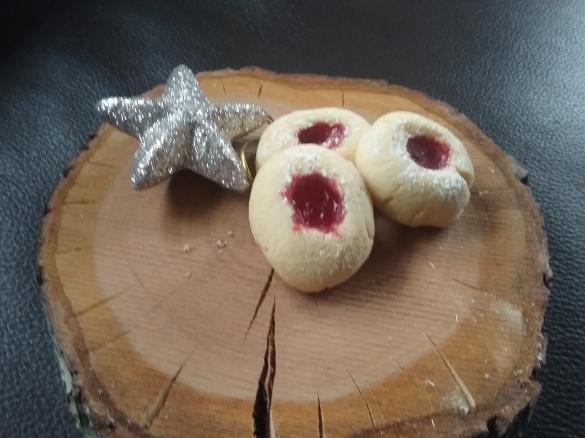 Lieblings-Weihnachtsplätzchen Engelsaugen