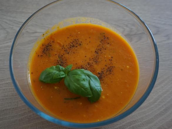 Kürbis Tomaten Suppe WW