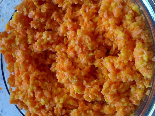 Saftiger Apfel-Möhrensalat