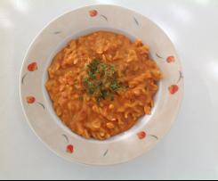 Nudeln mit Tomatensauce