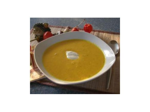 Cremige Möhrensuppe / Karottensuppe