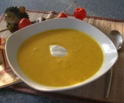 Cremige Möhrensuppe / Karottensuppe