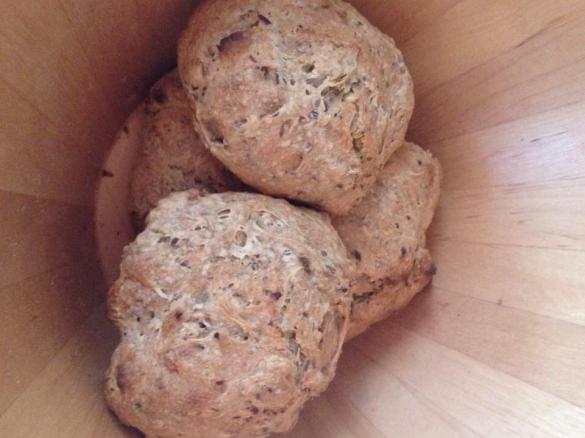 Dinkel-Körner-Bürli (Variation aus Finessen 2/2015)