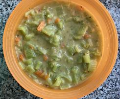 Staudensellerie-Gemüse gesund, schnell und einfach