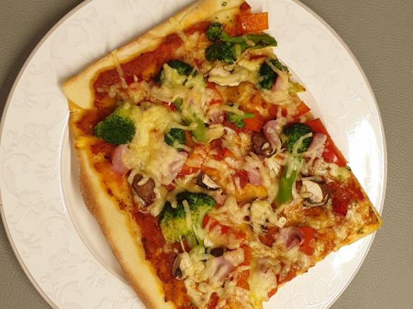 Pizzateig mit wenig Hefe