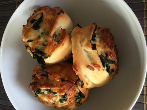 Knoblauch-Spinat-Schnecken