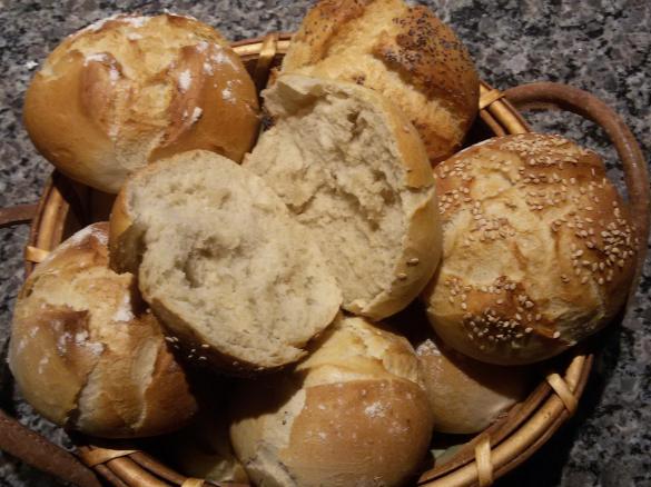 Bürli Brötchen