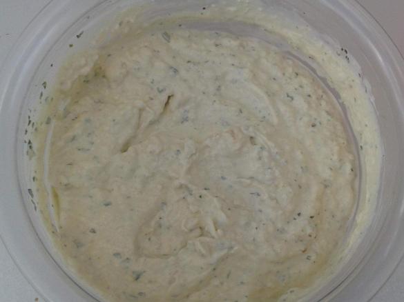 Leckere Knoblauchsoße zum GRILLEN