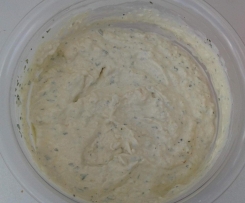 Leckere Knoblauchsoße zum GRILLEN