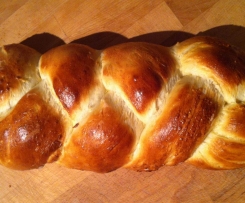 Variation von Hefezopf mit Stevia