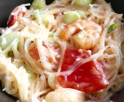 Glasnudelsalat mit Garnelen