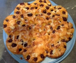 Verschlupfter Kirschkuchen