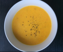 Karotten-Kokos-Suppe