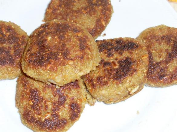 Grünkern-Frikadellen