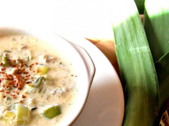 Hackfleisch-Lauch-Suppe