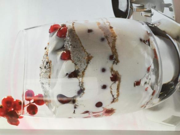 Johannisbeer-Cantuccini-Becher