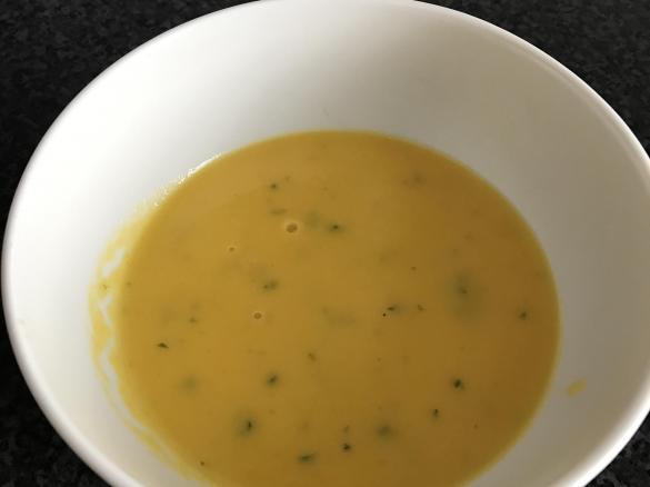 Kartoffelsuppe klassisch von meiner Oma