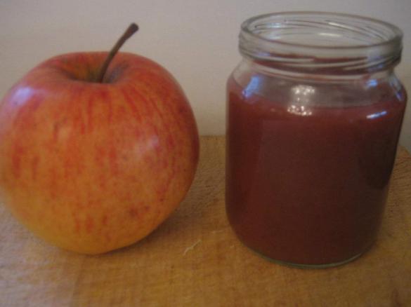 Babybrei Apfel-Zwetschge, ab 6. Monat