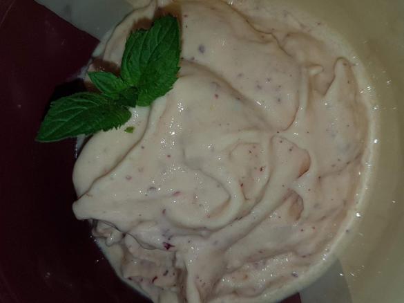 Berg Pfirsich - Mango Eis